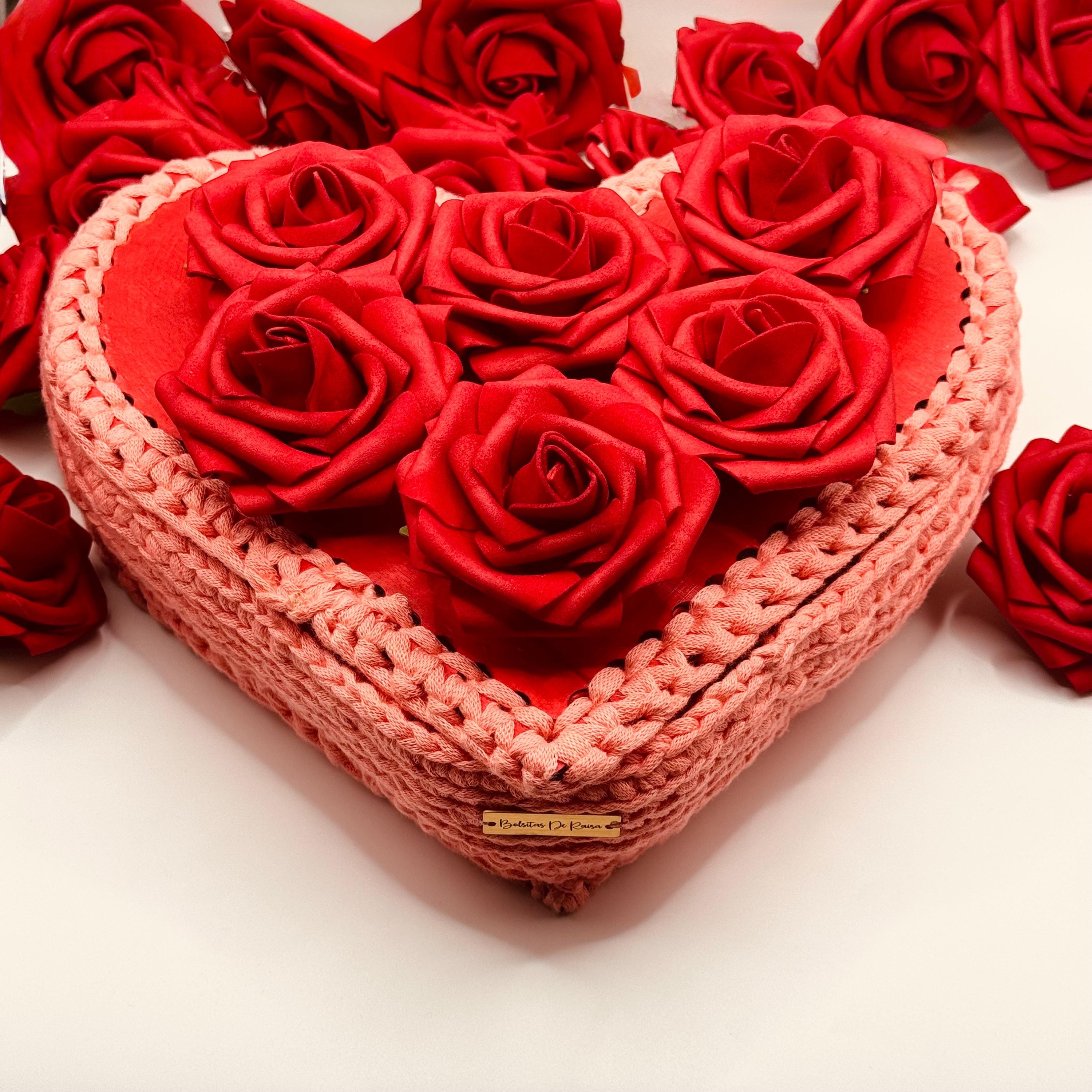 Crochet Heart Jewelry Box with Roses – Hand-Painted Romantic Keepsake