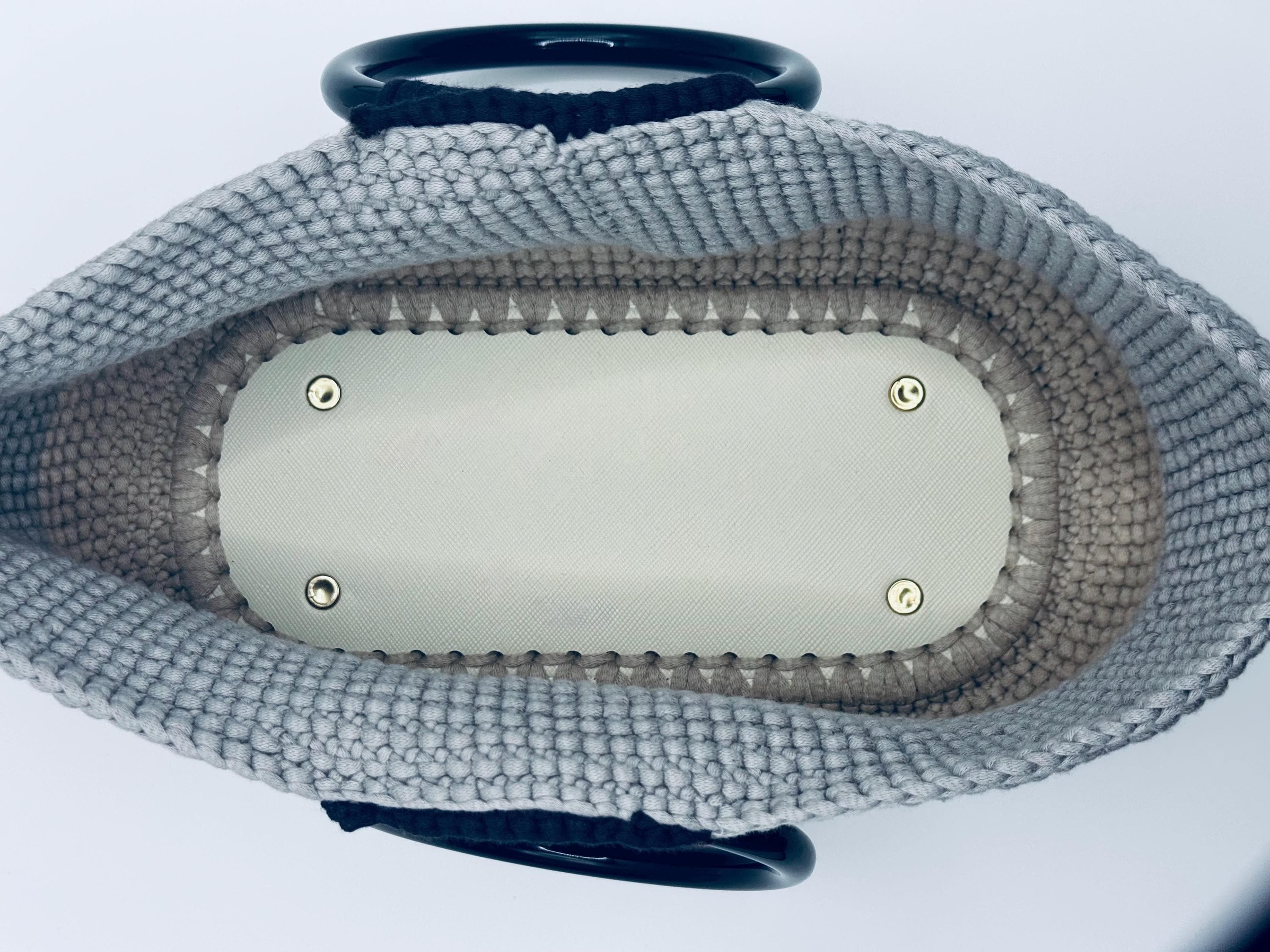 The Solene — Minimalist Crochet Ring Handle Handbag – Structured Everyday Style