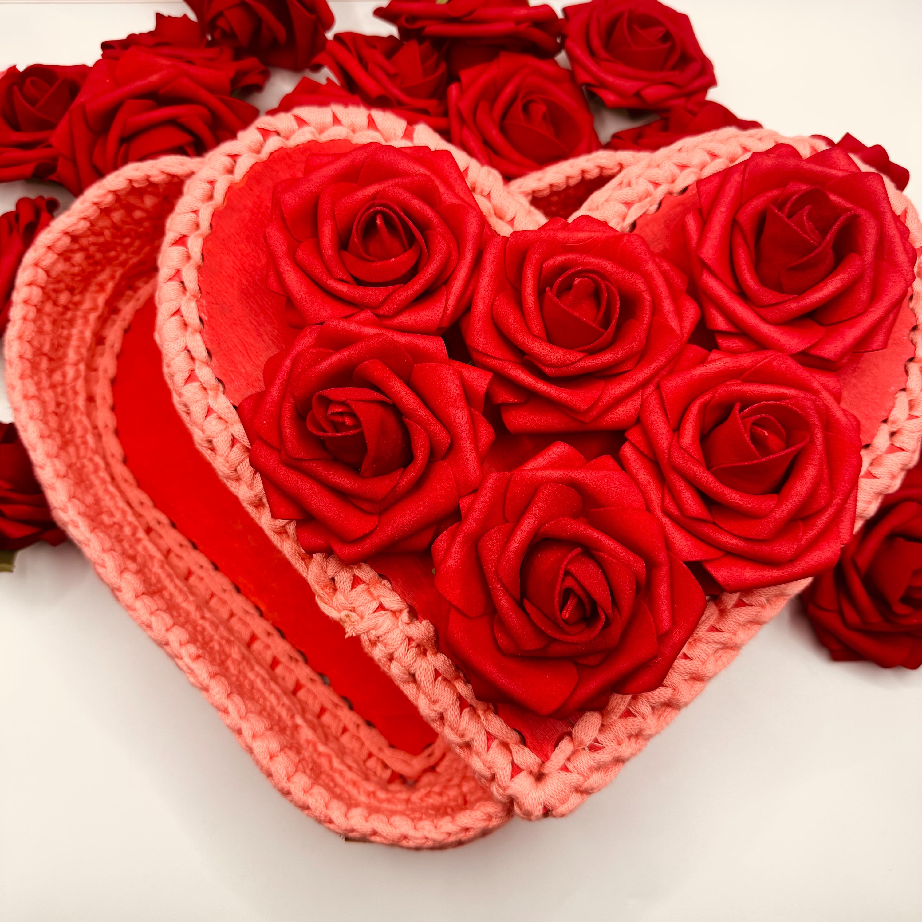 Crochet Heart Jewelry Box with Roses – Hand-Painted Romantic Keepsake
